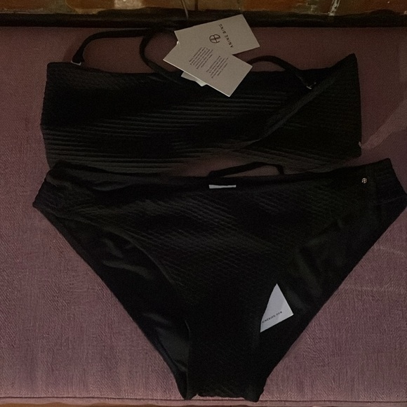 💞NWT Anine Bing Black 2 pieces swimsuit - Picture 2 of 4